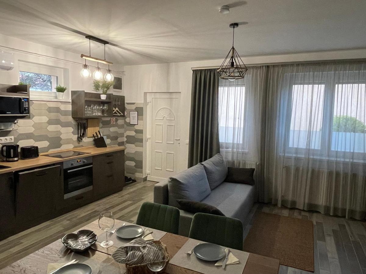 Nest Appartement Eger